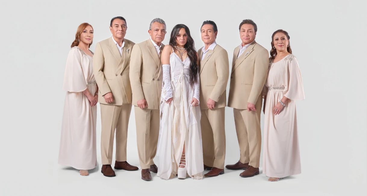 "Mi Nuevo Trauma" Los Ángeles Azules feat. Mellisa Robles