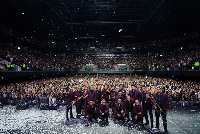 LOS ÁNGELES AZULES WRAPPED UP THEIR ARGENTINA TOUR WITH THREE SOLD-OUT SHOWS AT THE MOVISTAR ARENA IN BUENOS AIRES